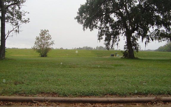 3rd image of Twin Lakes Blvd