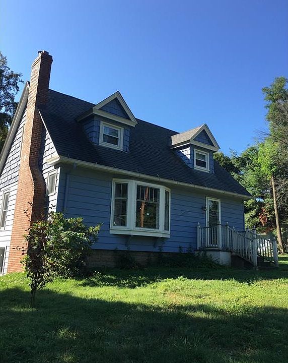 1st image of 8320 Center St