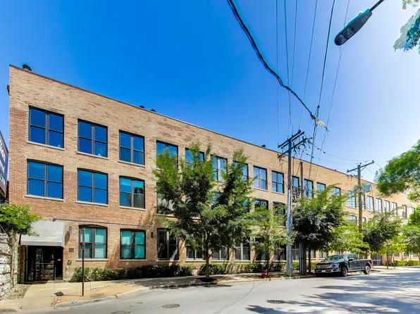 1760 W Wrightwood Ave APT 102, Chicago, IL 60614