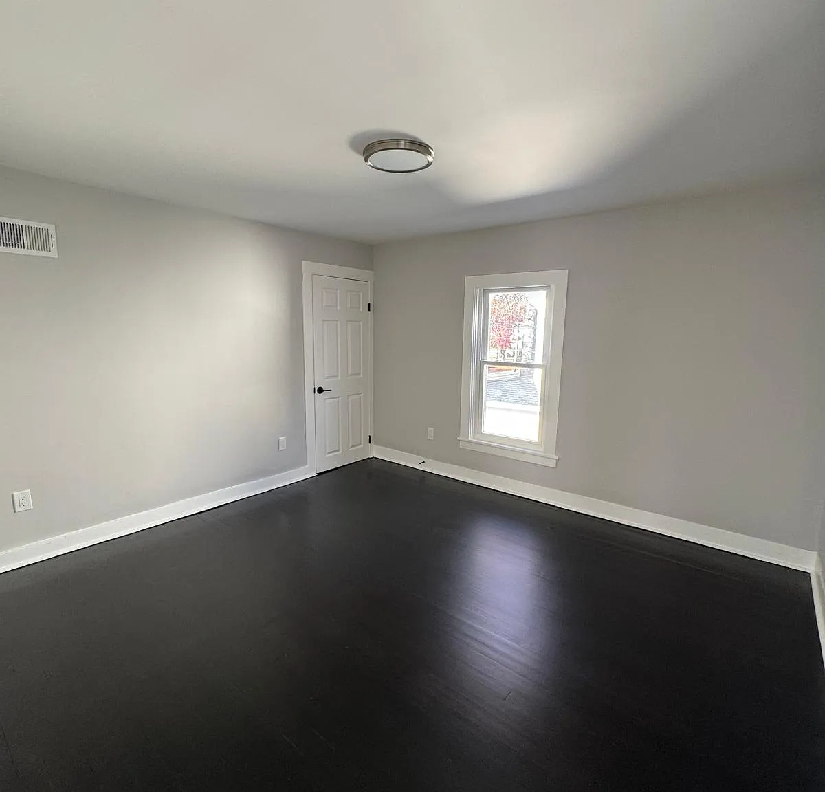 2 bed, $2,200 — Photo 3