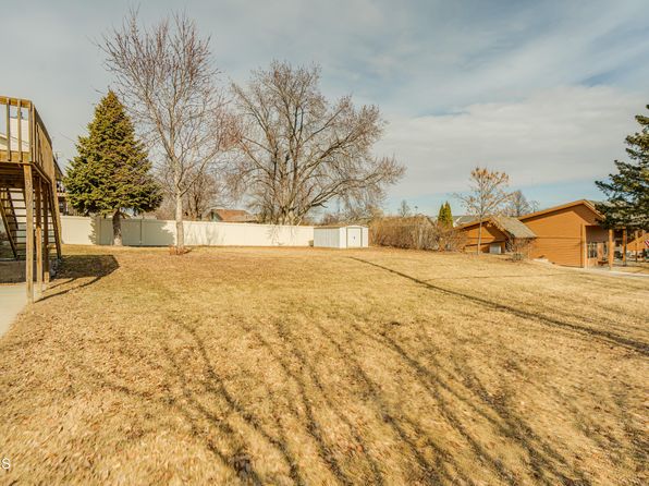 bismarck-north-dakota-78399991 picture