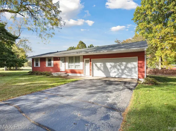 2832 Gramer Rd, Webberville, MI 48892