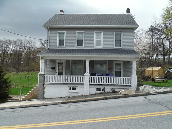 438 is the left side of this duplex