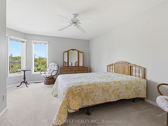 5th image of 1099 Clonsilla Ave #205C