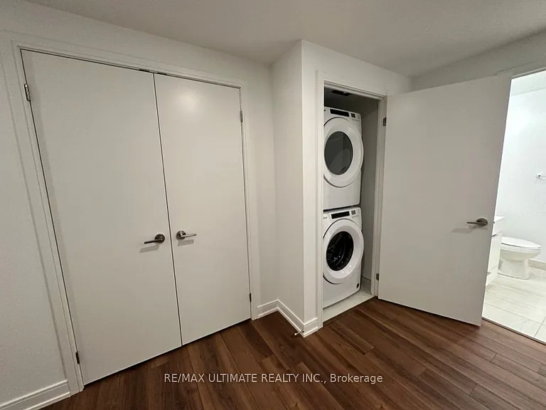 30 Samuel Wood Way #1902 — Photo 16