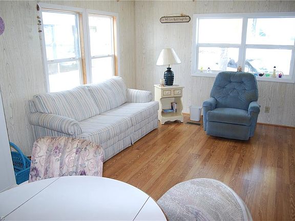 2nd image of 20680 Anchor Dr