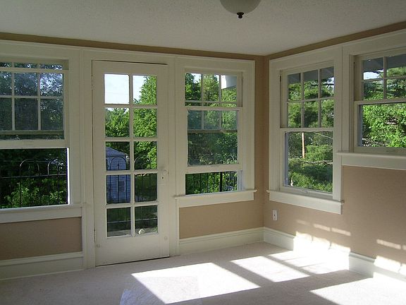upstair bedroom