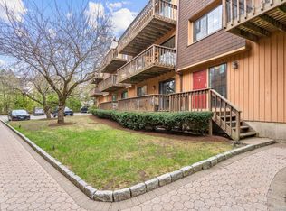 197 Bridge St APT 2, Stamford, CT 06905