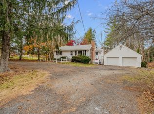 53 Falls Rd, Moodus, CT 06469