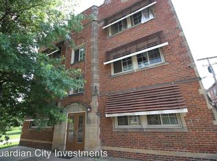 1369 W 112th St APT 305, Cleveland, OH 44102