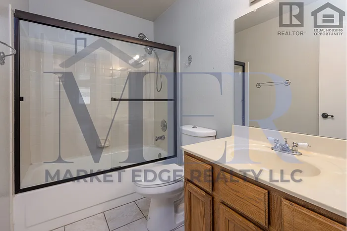 425 E Marco Polo Rd — Photo 19