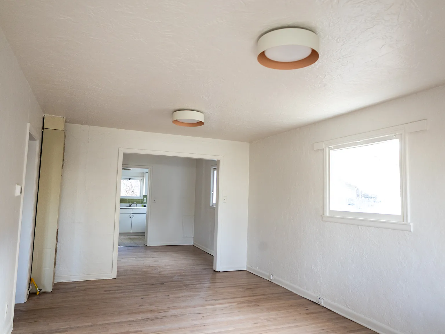 2 bed, 837 sqft, $2,995 — Photo 4