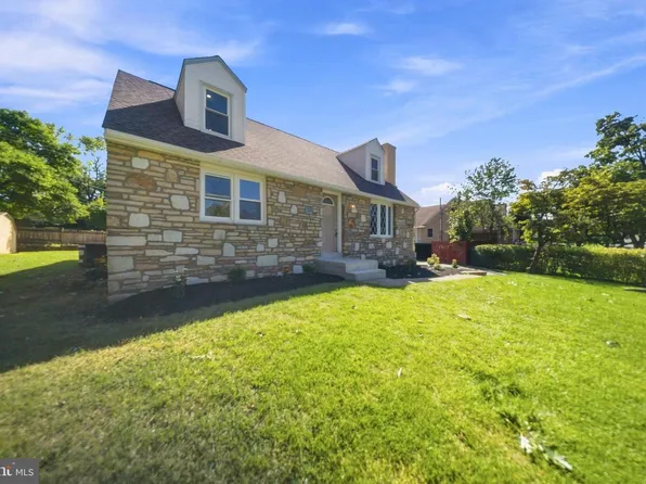 223 Rosewood Ave, Langhorne, PA 19047