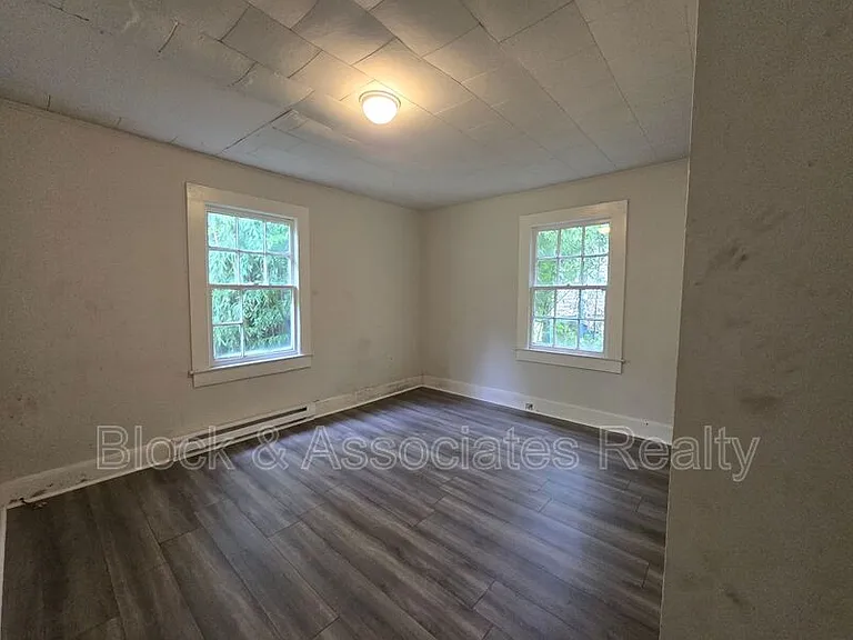 117 Plummer Dr — Photo 6