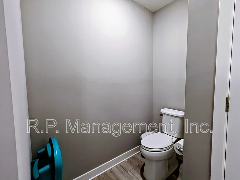18814 72nd Pl N — Photo 14