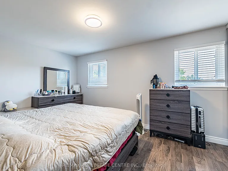 937 Blairholm Ave #UPPER — Photo 18