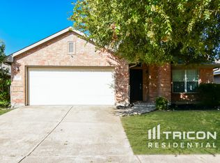 405 Fireberry Dr, Fate, TX 75087