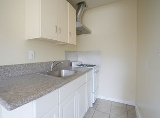 8230 Telegraph Rd #9, Downey, CA 90240