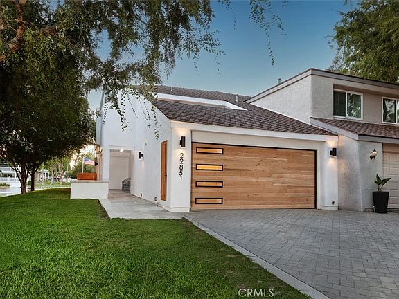 3rd image of 22851 Ridge Route Ln