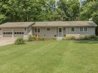 14860 Georgia Rd, Middlefield, OH 44062