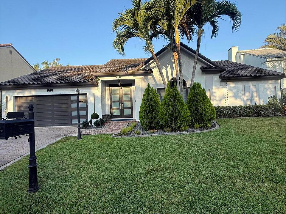 1st image of 7670 Live Oak Drive