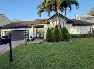 7670 Live Oak Dr, Coral Springs, FL 33065