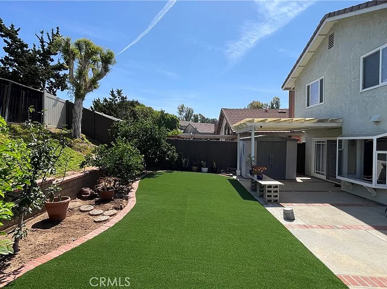 2085 Arbor Cir — Photo 52
