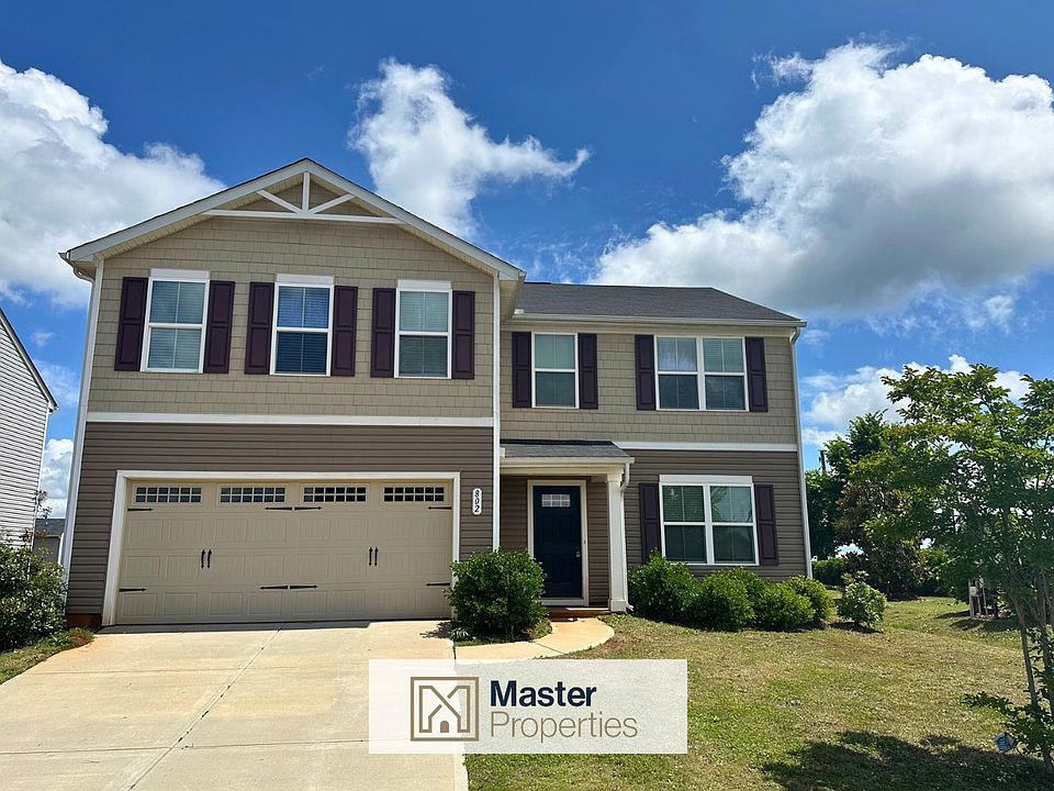 1st image of 802 Effie Dr
