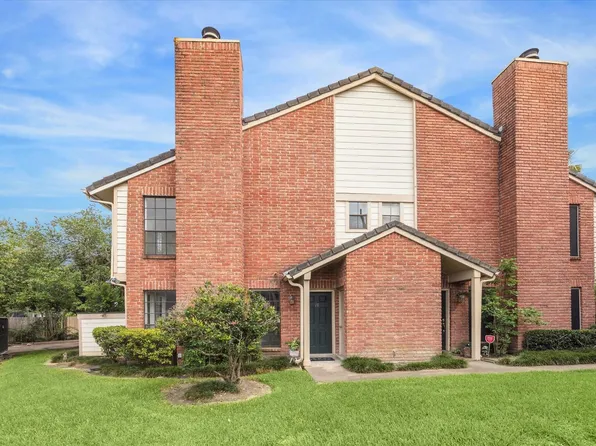 2211 S Kirkwood Rd #17, Houston, TX 77077