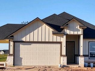 535 Longhorn Trl, Angleton, TX 77515