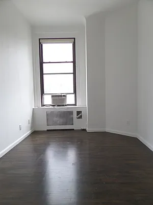 Rented by Platinum Properties | media 28