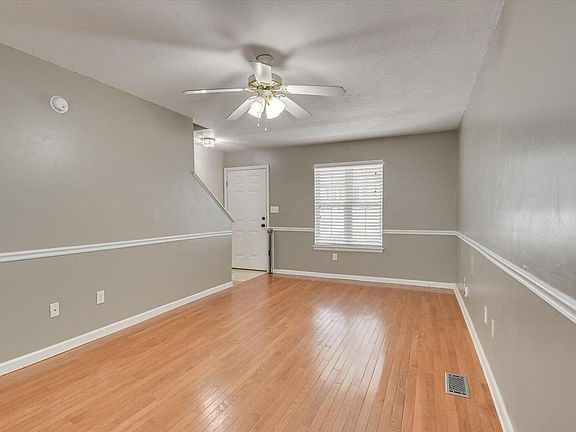 3rd image of 323 Crawford Mill Lane