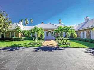 58 Country Rd S, Golf, FL 33436