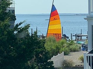202 W 27th St, Ship Bottom, NJ 08008