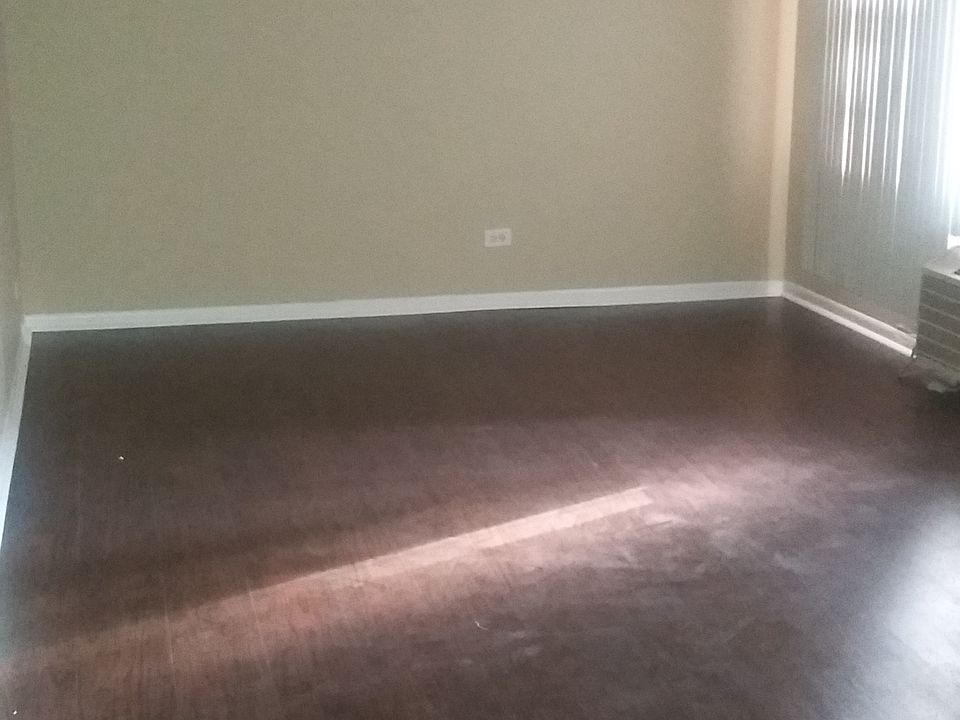 1st image of 8109 S Ellis Ave #1C