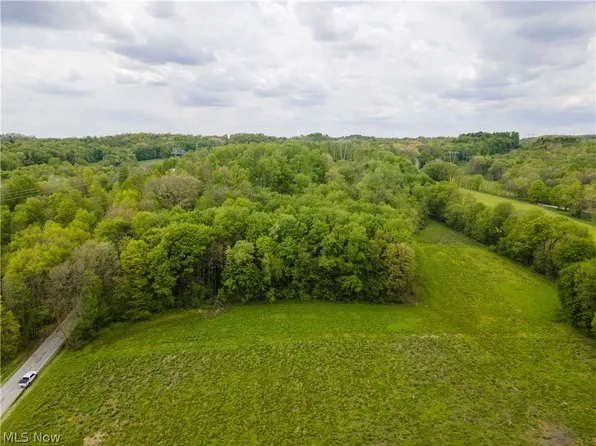 Westfall St SE, East Canton, OH 44730
