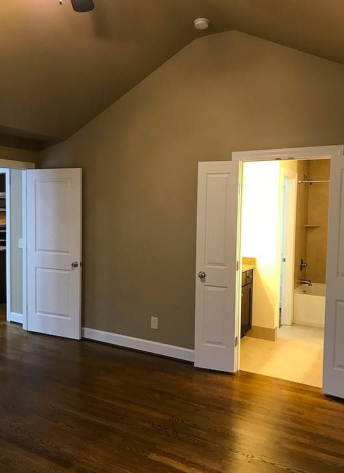 1st image of 502 Lancaster Ave