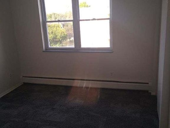 5th image of 2505 Harrison Ave APT 12