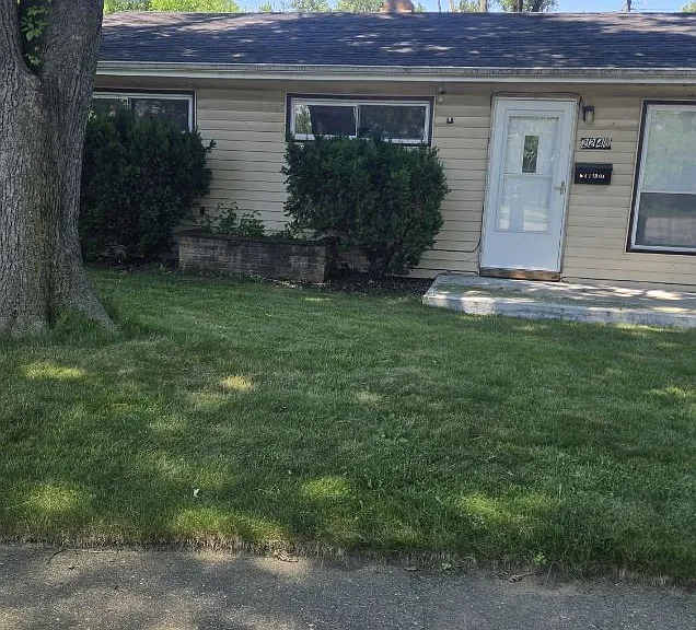 2248 Williams St — Photo 1
