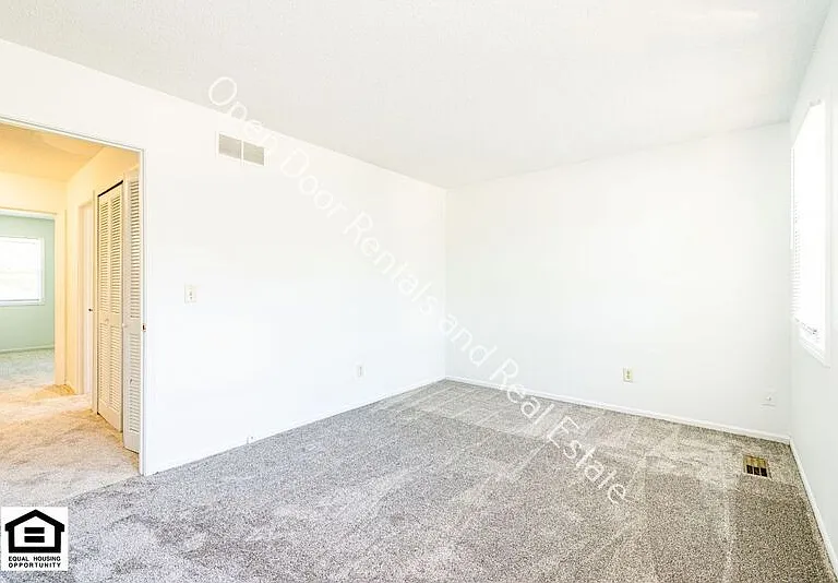 5007 Vermont Ln — Photo 14