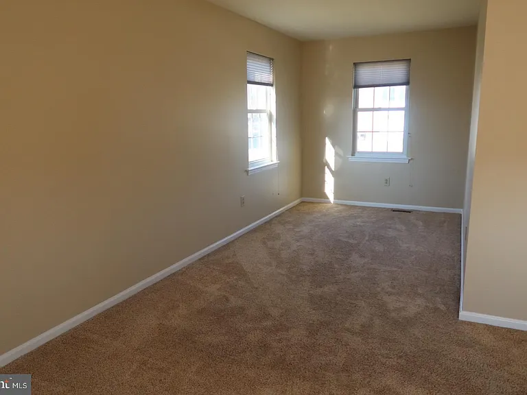 4581 Green Tree Rd — Photo 10