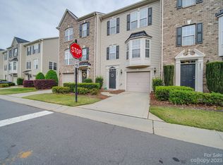 2227 Belle Vernon Ave, Charlotte, NC 28210