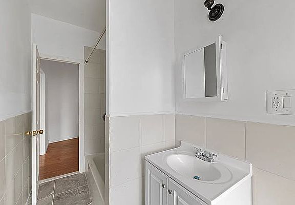 5th image of 620 W 172nd St APT 5E