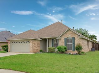 4921 Gen. Polk Dr, Bossier City, LA 71112