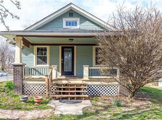 400 E Hereford Ave, Independence, MO 64055