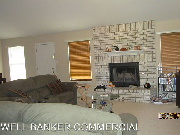2nd image of 8 Woodcock Cir