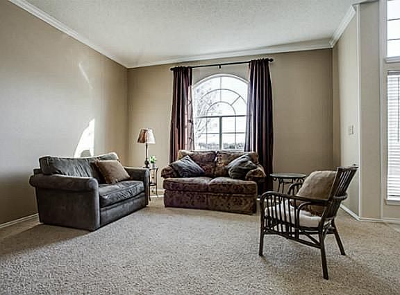 5th image of 2825 Covington Dr