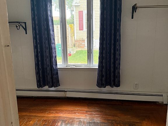5th image of 108 Alice Ave Floor 1