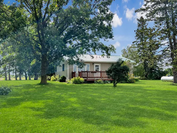 16697 County Road 7, Gonvick, MN 56644