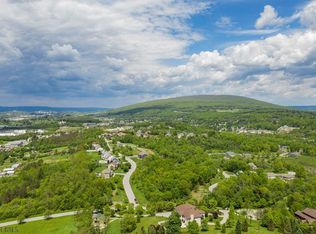 97 Fox Hollow Dr, Duncansville, PA 16635